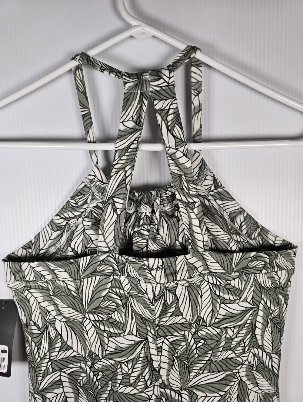 NWT Eddie Bauer Olive and White Leaf-Print Halter Mini Dress Built In Bra Size S - Picture 8 of 13